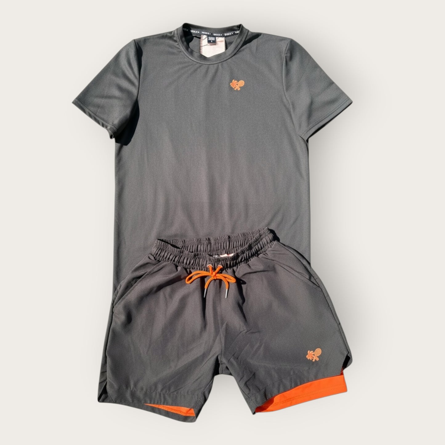 Men’s Performance Ultra Court Tee - Charcoal / Orange