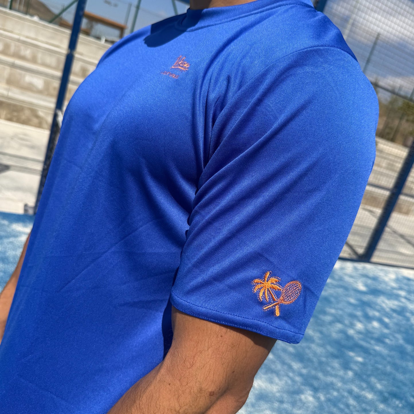 PERFORMANCE COACH T-SHIRT - ELECTRIC BLUE